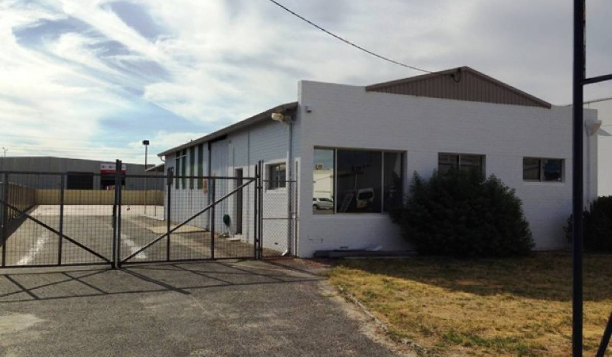 17 Loton Avenue, MIDLAND, WA 6056 AUS