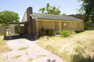 13 Edward Street, BELLEVUE, WA 6056 AUS