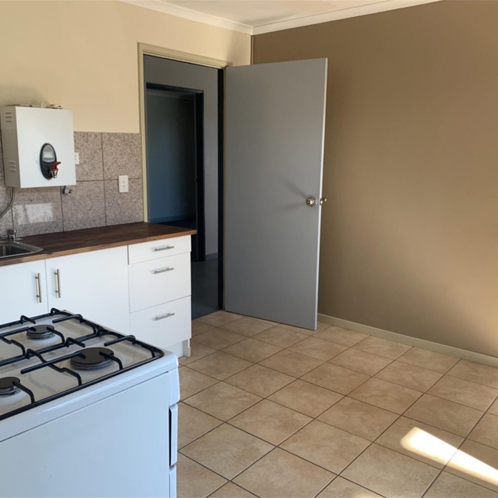 22 Robert Street, BELLEVUE, WA 6056 AUS