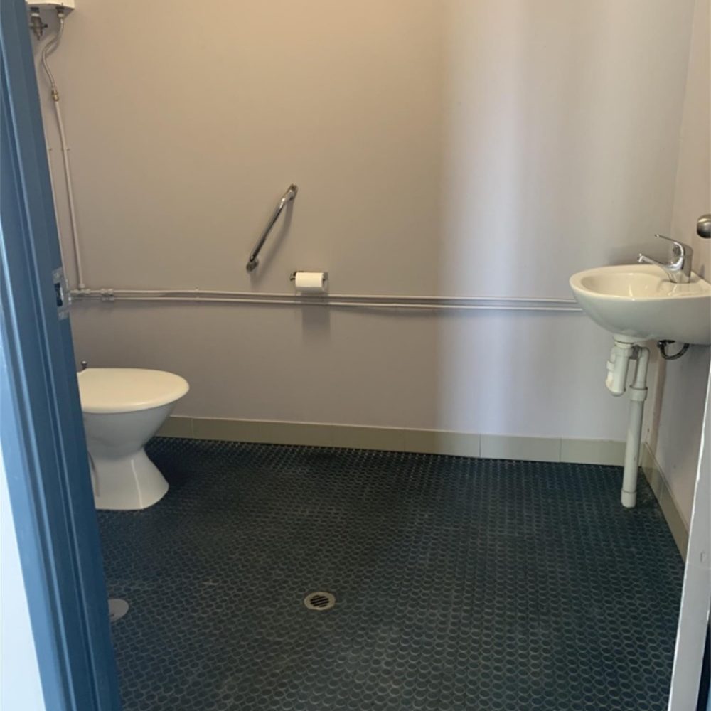 22 Robert Street, BELLEVUE, WA 6056 AUS