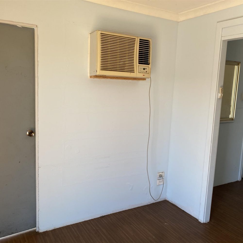 2/6 Elmsfield Road, MIDVALE, WA 6056 AUS