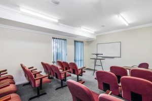25 Wooloomooloo Road, GREENMOUNT, WA 6056 AUS