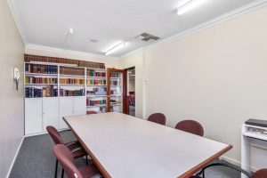 25 Wooloomooloo Road, GREENMOUNT, WA 6056 AUS