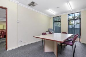 25 Wooloomooloo Road, GREENMOUNT, WA 6056 AUS