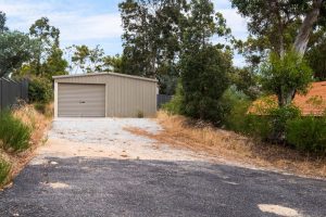 25 Wooloomooloo Road, GREENMOUNT, WA 6056 AUS