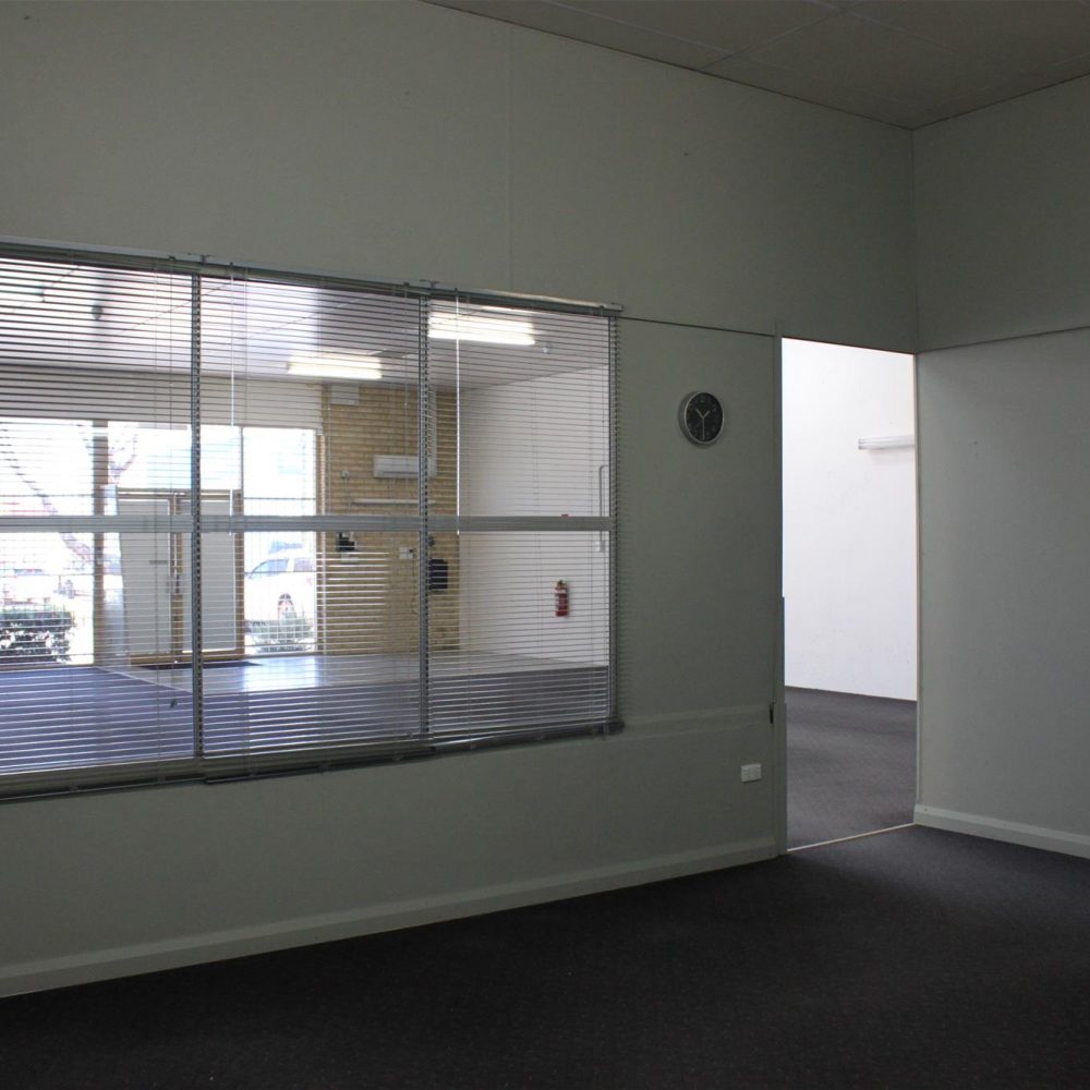 Shop 5/4 Farrall Road, MIDVALE, WA 6056 AUS