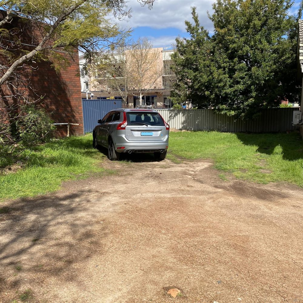 15B The Crescent, MIDLAND, WA 6056 AUS