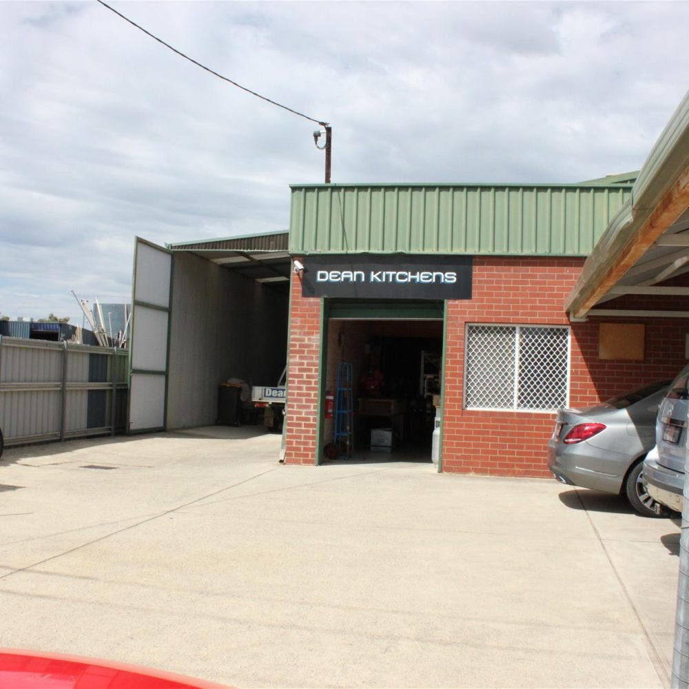 11 Wildon Street, BELLEVUE, WA 6056 AUS