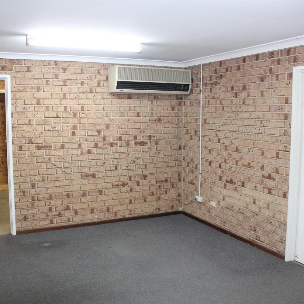 1/34 Stanhope Gardens, MIDVALE, WA 6056 AUS