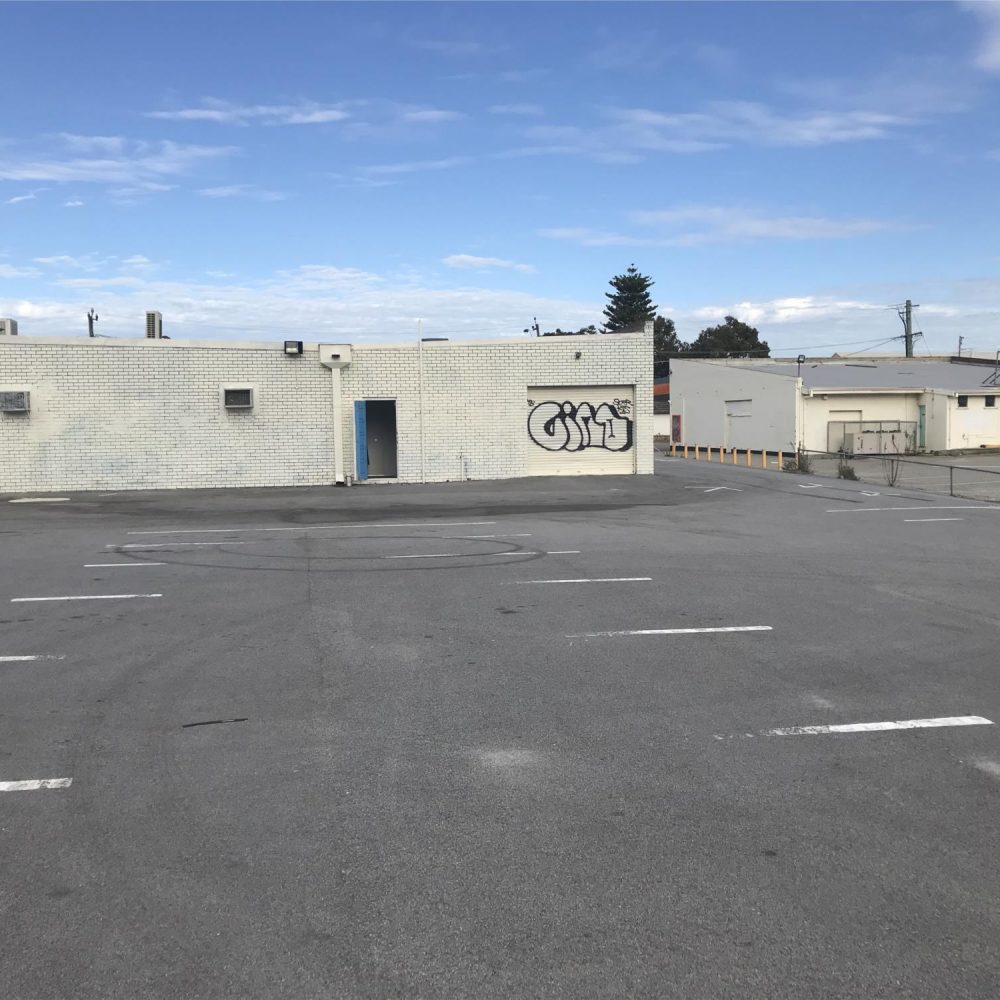1/1928 Albany Highway, MADDINGTON, WA 6109 AUS