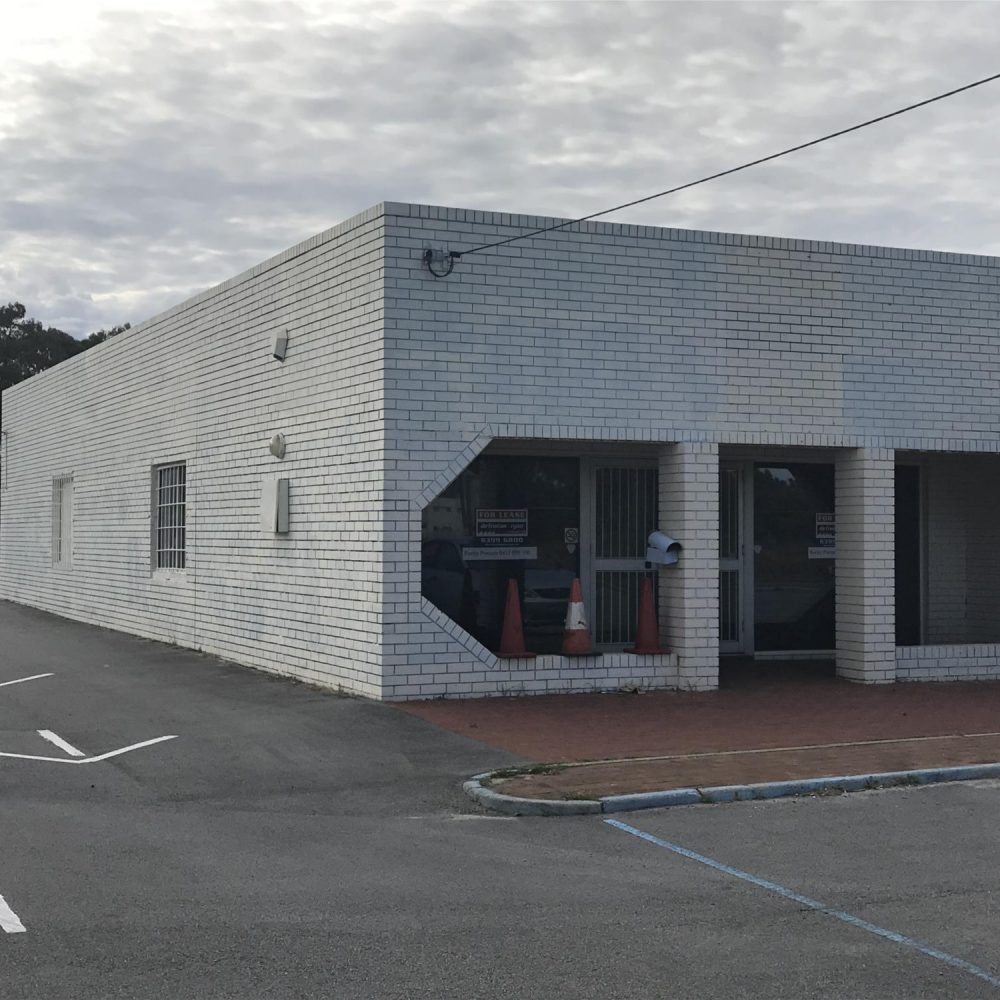 1/1928 Albany Highway, MADDINGTON, WA 6109 AUS