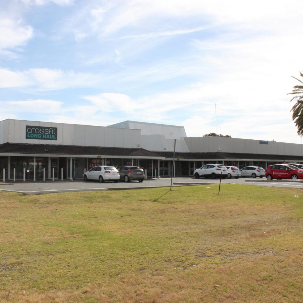 4/1862 Albany Highway, MADDINGTON, WA 6109 AUS