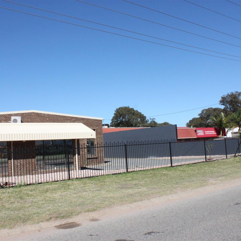 8 Hyne Road, SOUTH GUILDFORD, WA 6055 AUS