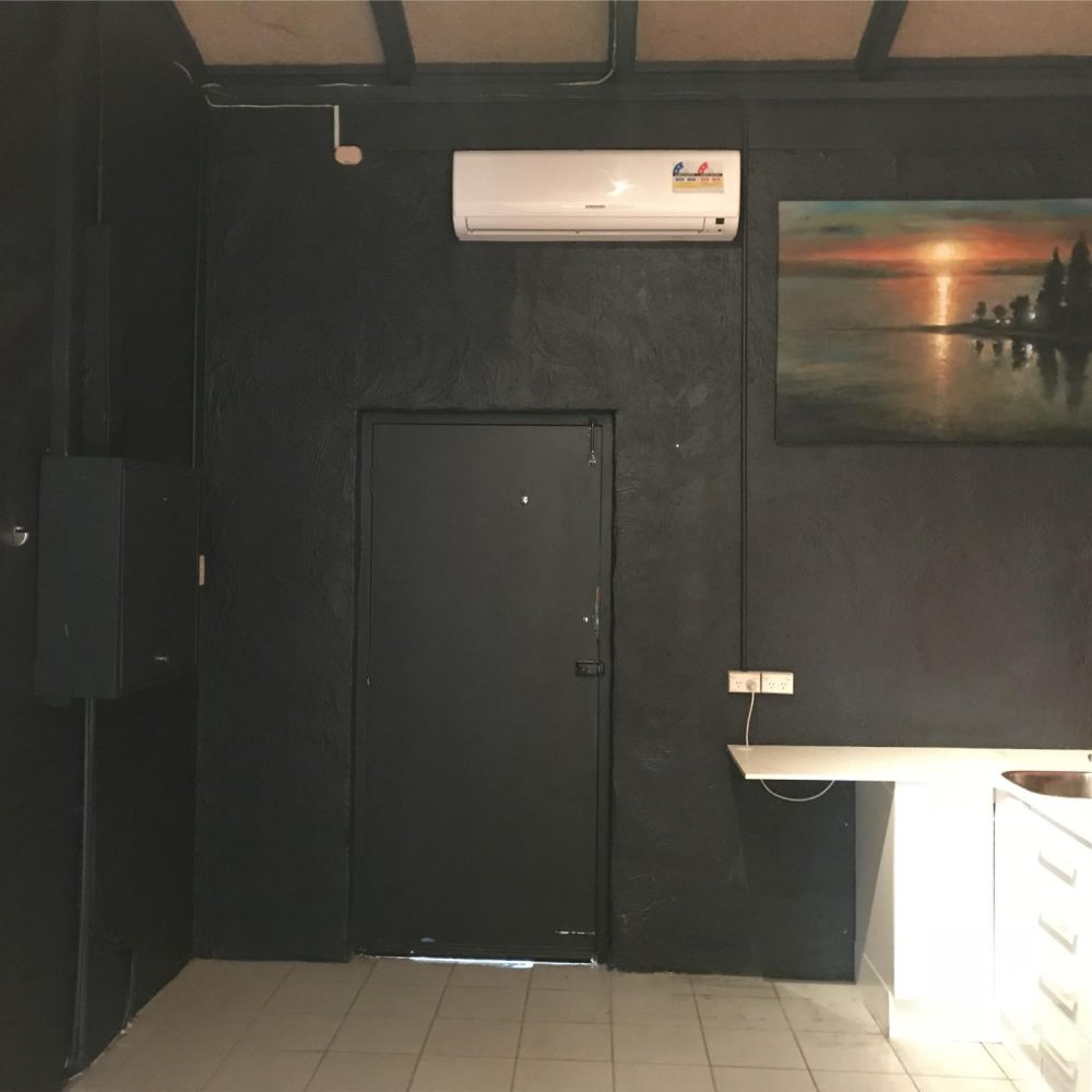 8C/2 The Crescent, MIDLAND, WA 6056 AUS
