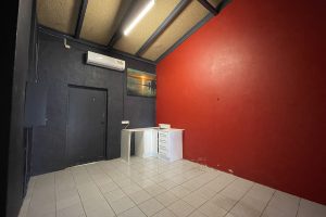 8C/2 The Crescent, MIDLAND, WA 6056 AUS