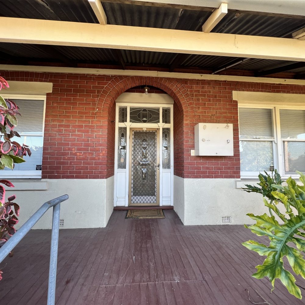 3 Brockman road, MIDLAND, WA 6056 AUS