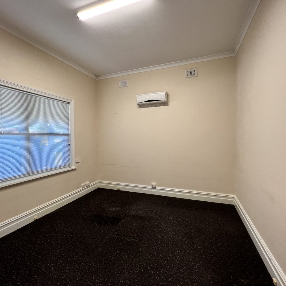 3 Brockman road, MIDLAND, WA 6056 AUS