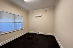 3 Brockman road, MIDLAND, WA 6056 AUS