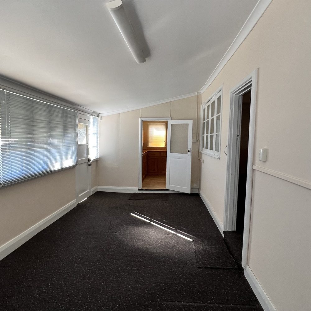 3 Brockman road, MIDLAND, WA 6056 AUS