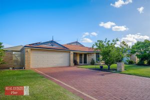 24 Connaught Gardens, CANNING VALE, WA 6155 AUS