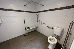 4/42 The Crescent, MIDLAND, WA 6056 AUS