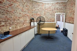 50 Helena Street, MIDLAND, WA 6056 AUS