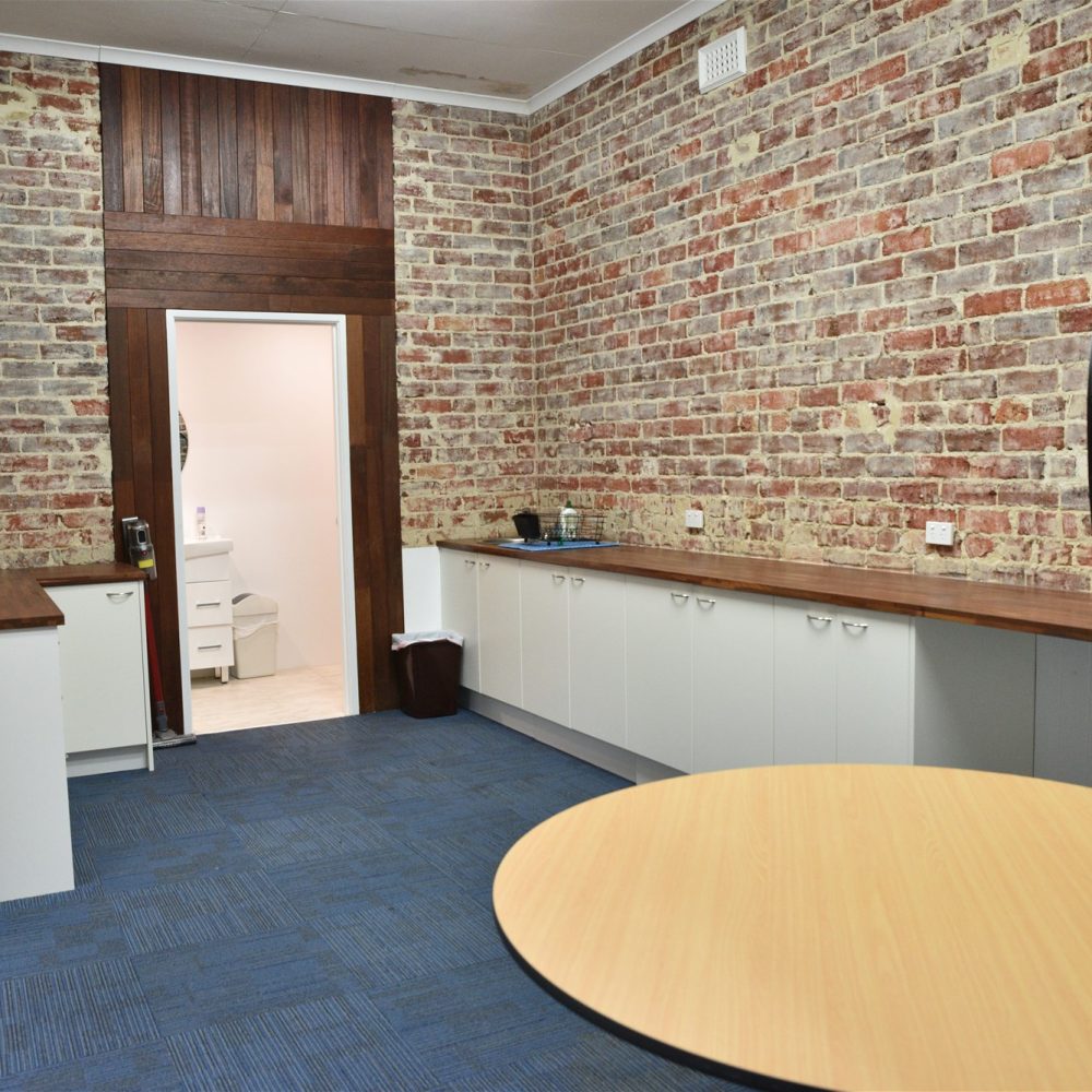 50 Helena Street, MIDLAND, WA 6056 AUS