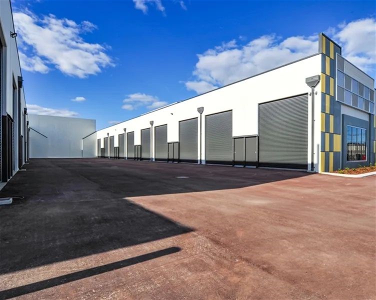 13/16 Focal Way, BAYSWATER, WA 6053 AUS