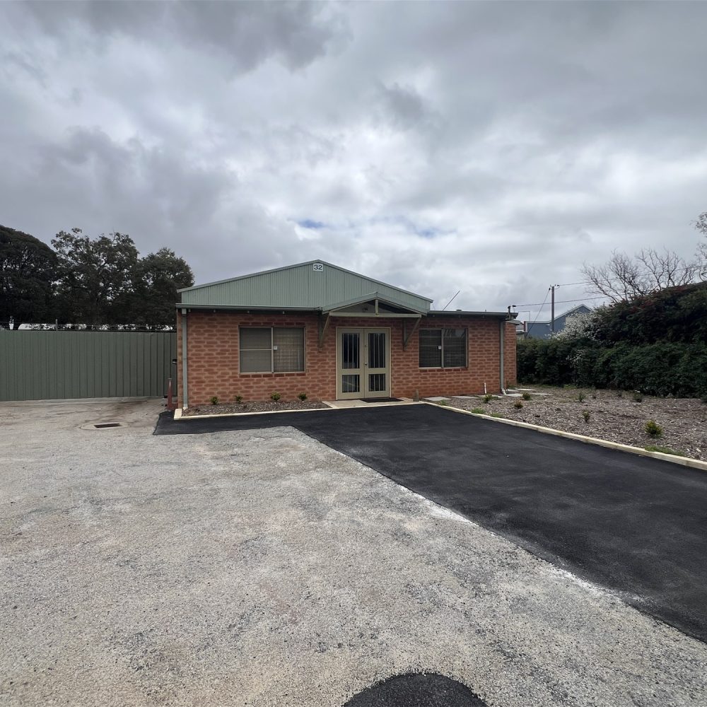 32 Wandeara Crescent, MUNDARING, WA 6073 AUS